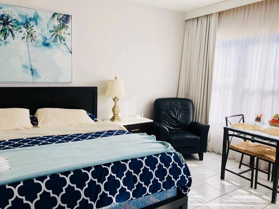 Apartment Right On The Beach! Miami Beach Eksteriør billede