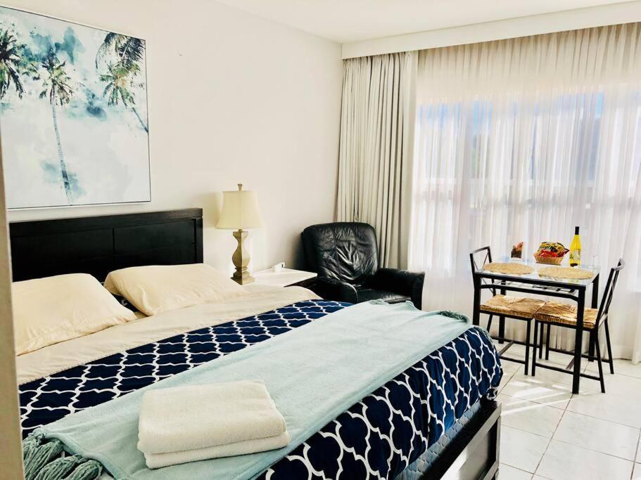 Apartment Right On The Beach! Miami Beach Eksteriør billede